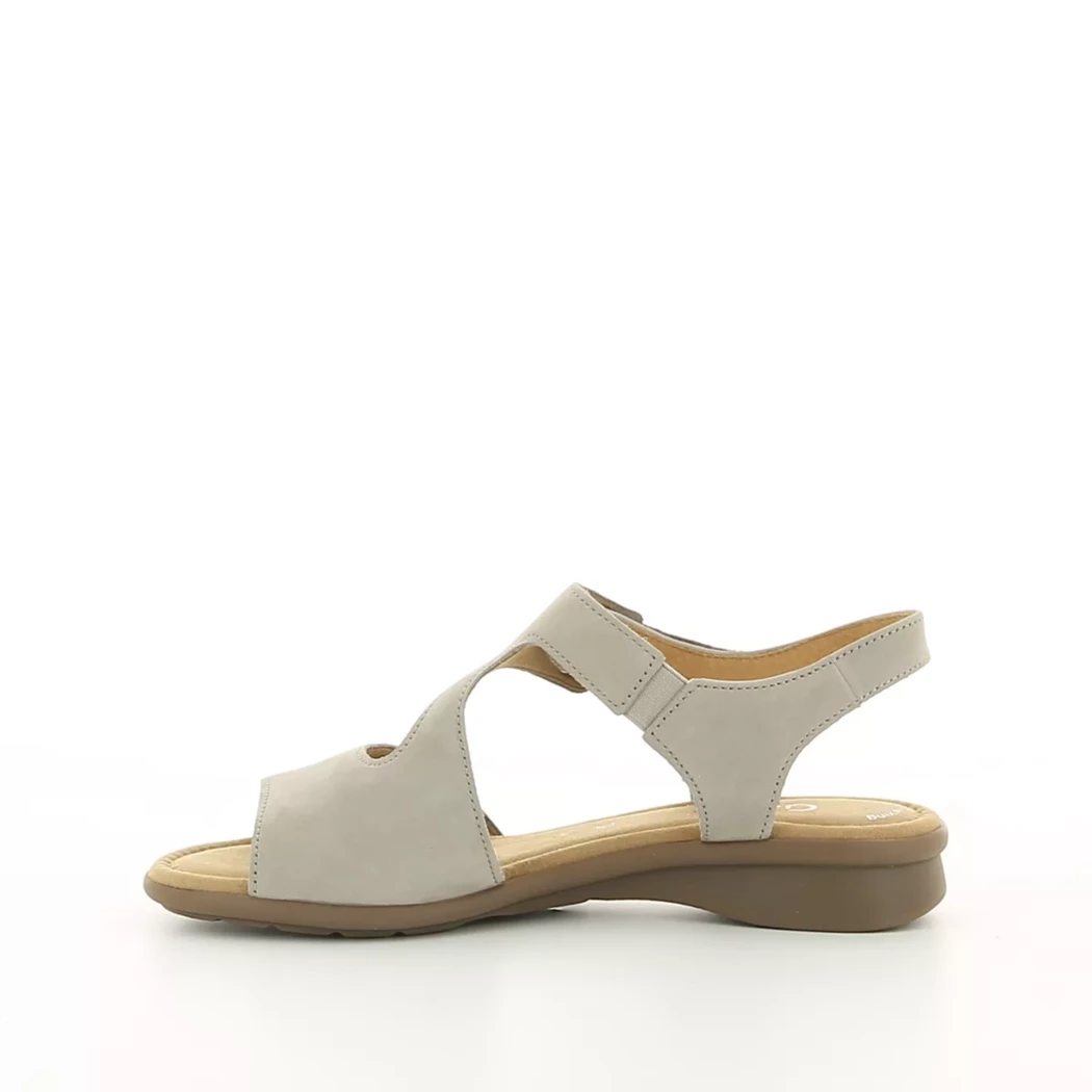 Image (4) de la chaussures Gabor - Sandales et Nu-Pieds Taupe en Cuir nubuck