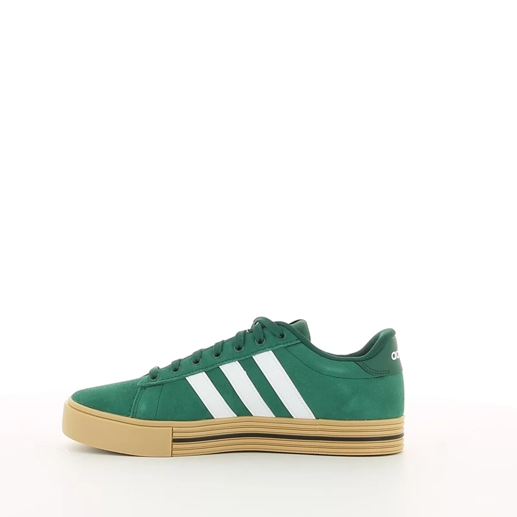 Image (4) de la chaussures Adidas - Baskets Vert en Cuir nubuck